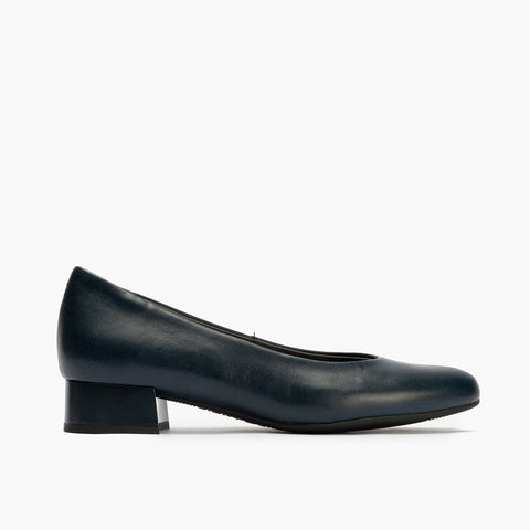 Low blue heeled room shoe