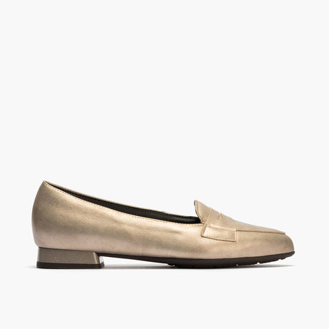 Mocassin chez les femmes couleur de pierre