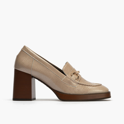 Mocassin adorno pour les femmes de couleur pierre