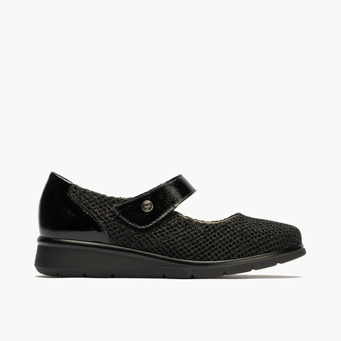 Mercedes mujer con velcro en rejilla y piel charol NEGRO