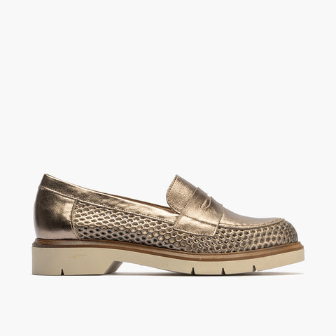 Mocasin con picados mujer en piel laminado BRONCE