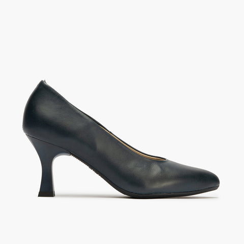 Mid -heeled lounge shoe with navy blue leather