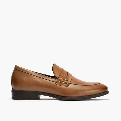 Robe de mocassin avec un masque brun clair