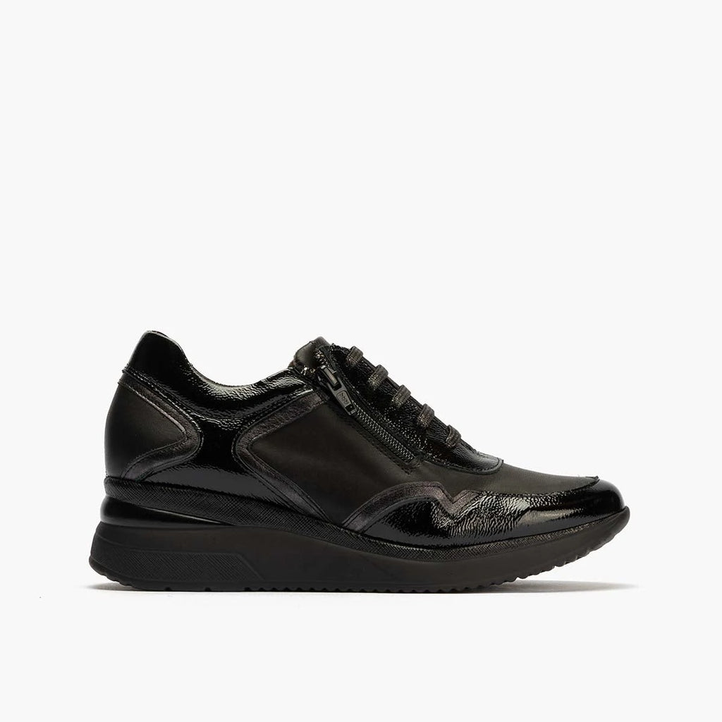 DEPORTIVOS Y ZAPATILLAS