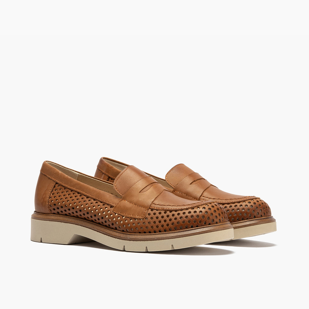 Mocasin oxford con picados mujer en piel napa CUERO