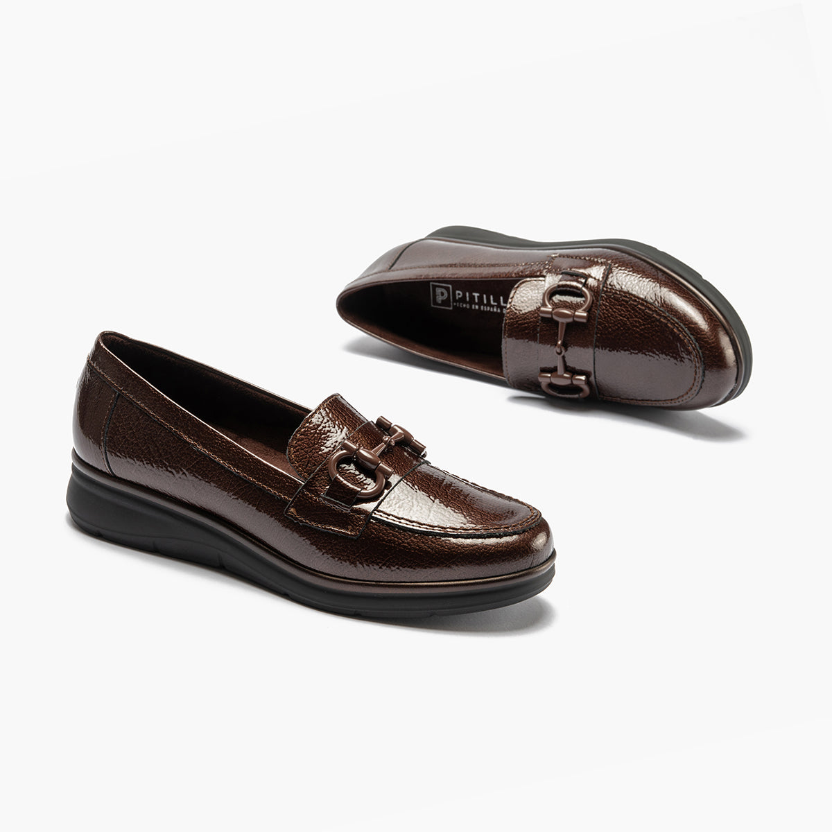 Mocasín con Adorno en charol de mujer color marron