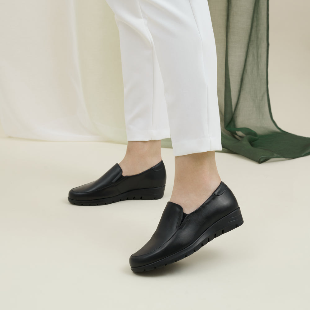 Mocasín Mujer Cuña Baja Negro