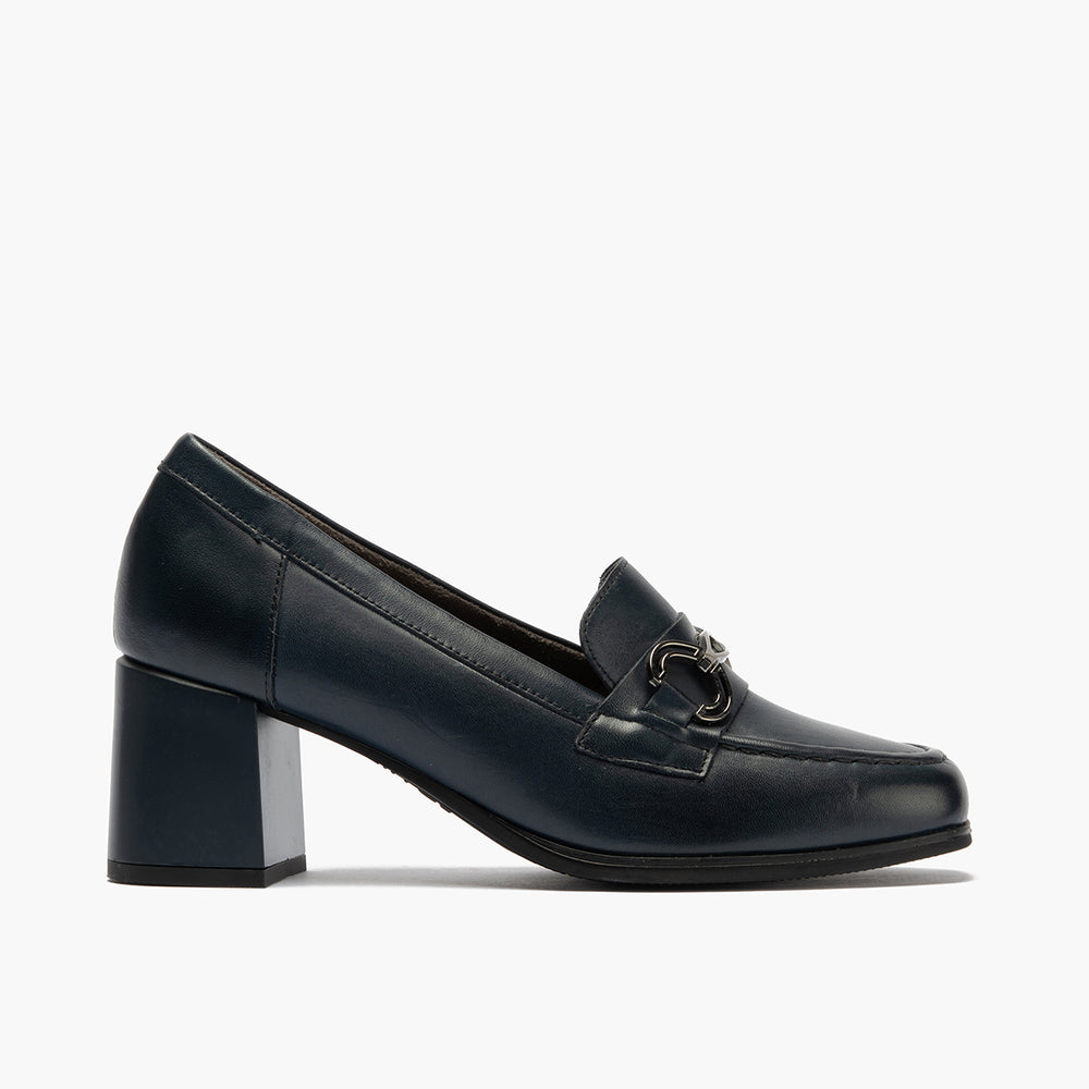 Mocasín en Napa con adorno de mujer color marino