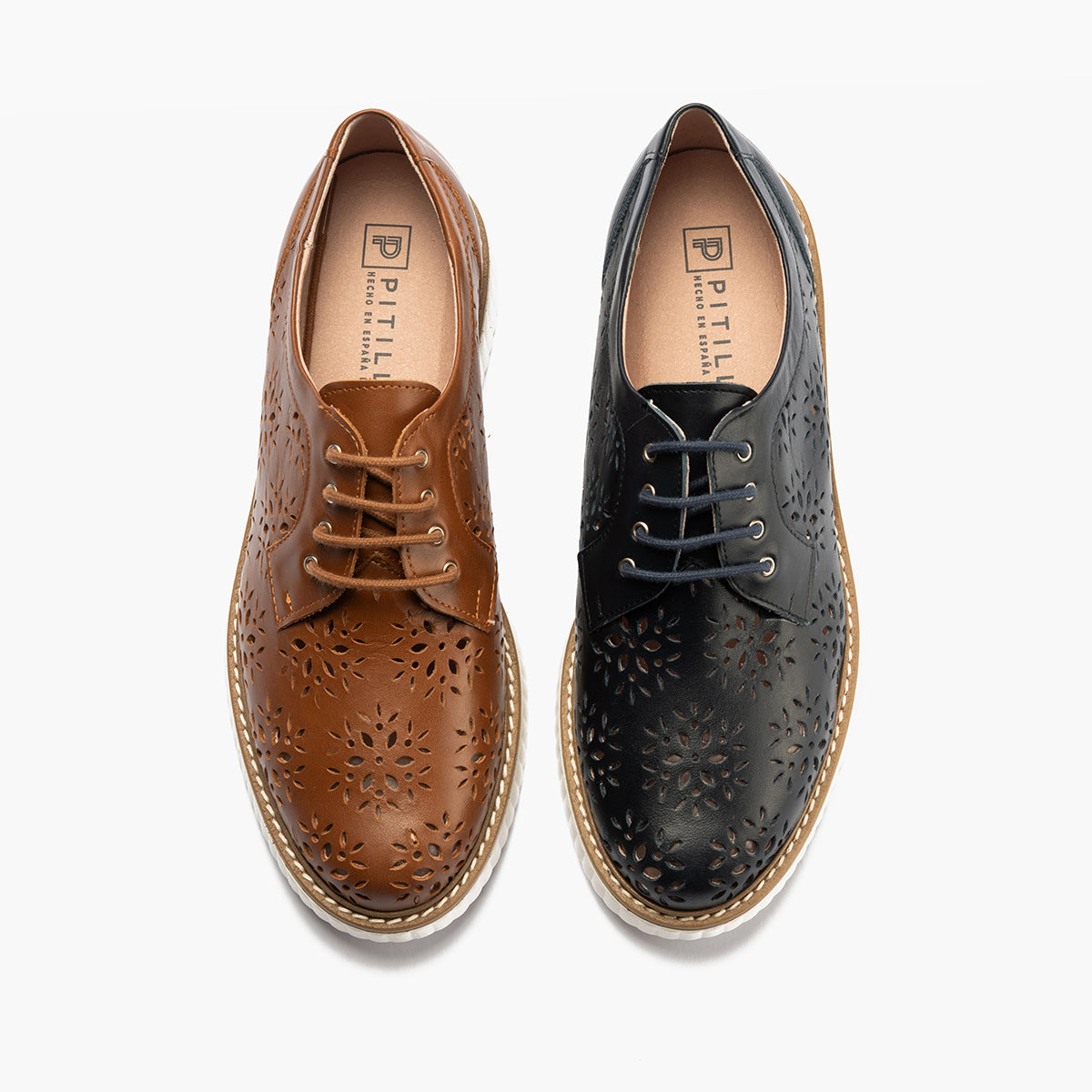 Zapato blucher con cordones, en piel napa perforada Marino
