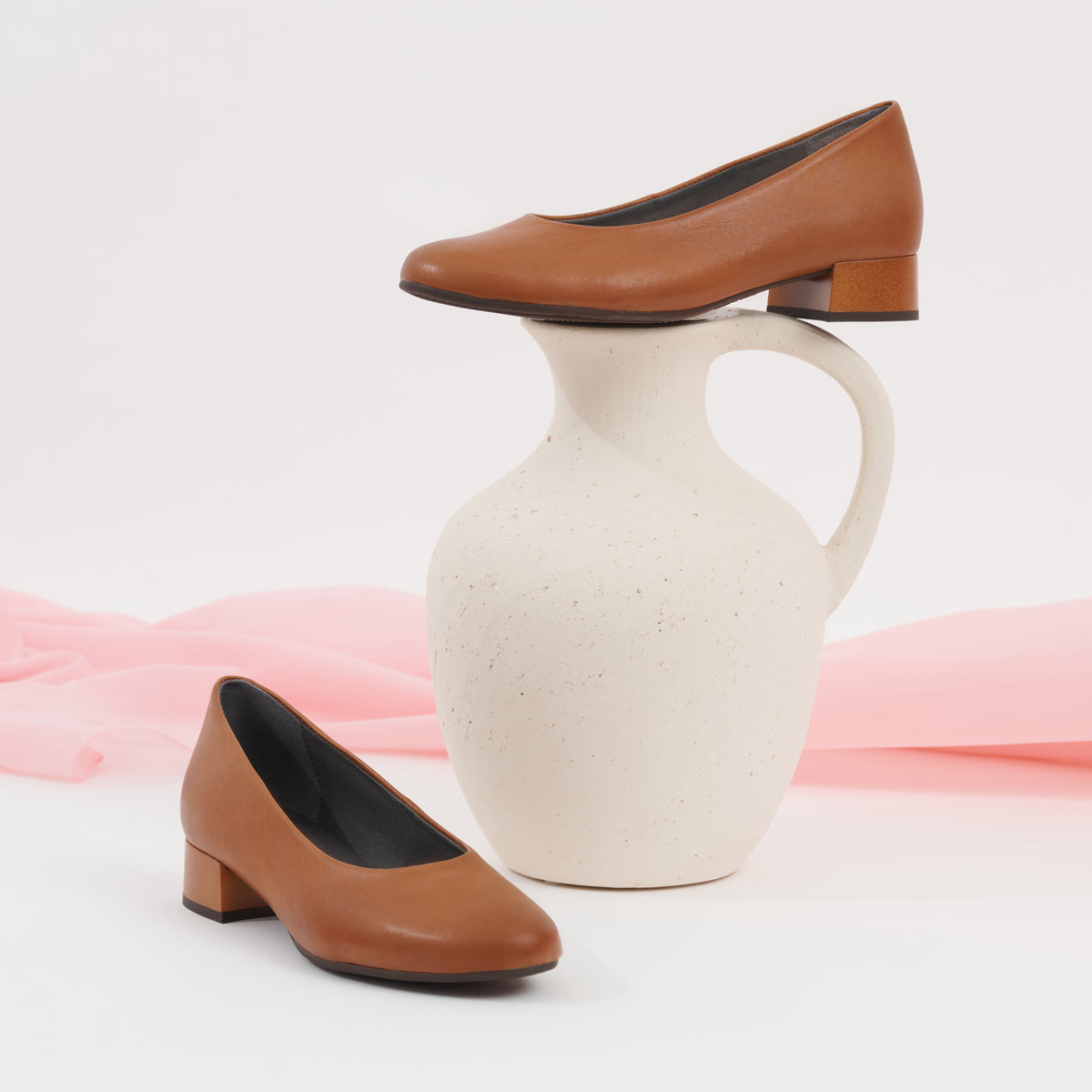 Zapato de Salón Tacón Bajo Marrón Claro