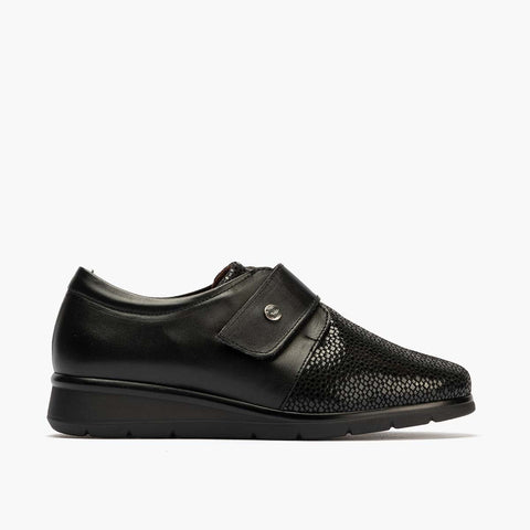 Blucher Correa Woman Black