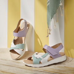 Sandalia tricolor mujer con velcro en piel charol TURQUESA