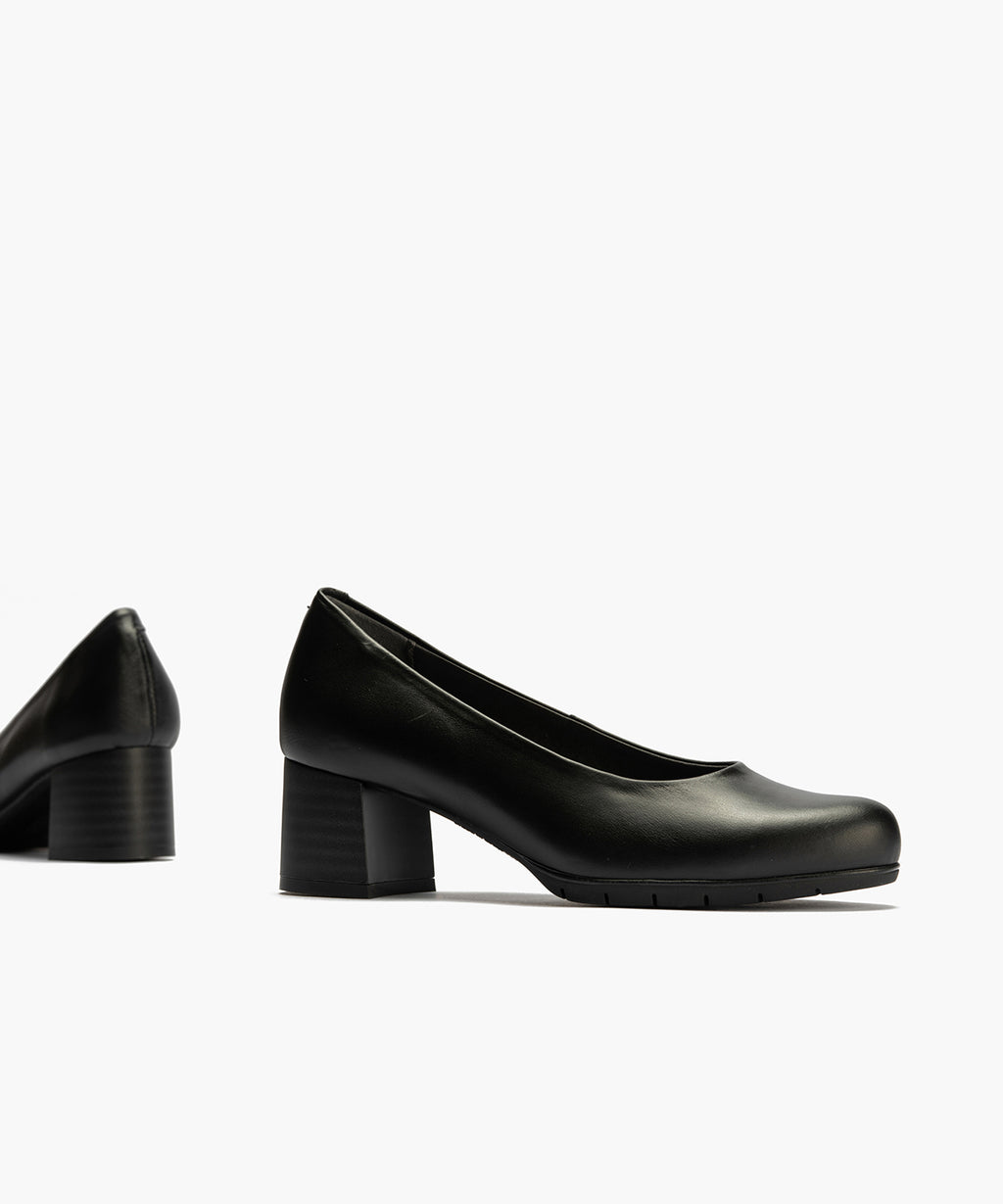Zapato de Salón Mujer Tacón Medio con Tapas Negro