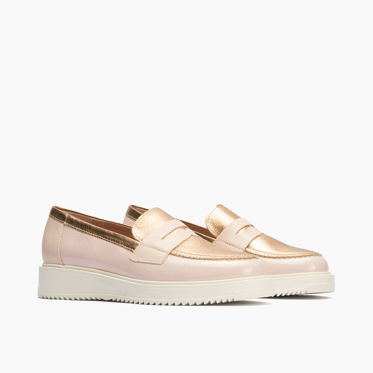 Mocasin con picados mujer en piel napa NUDE