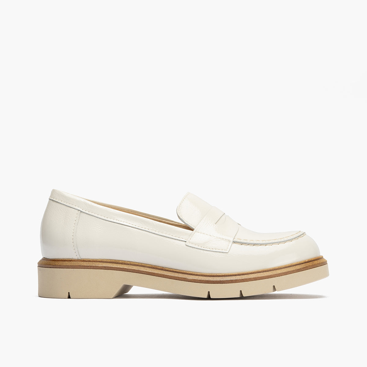 Mocasin mujer en piel charol GLACIAL