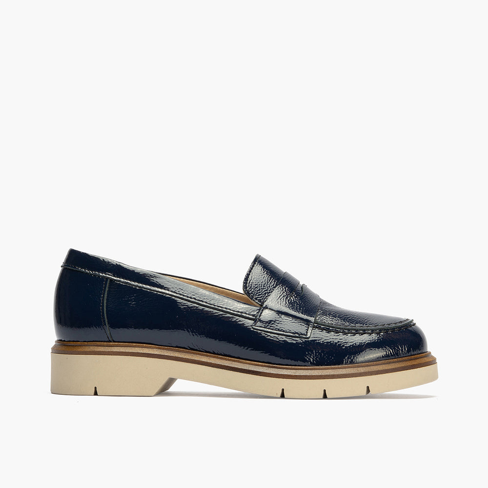 Mocasin mujer en piel charol MARINO