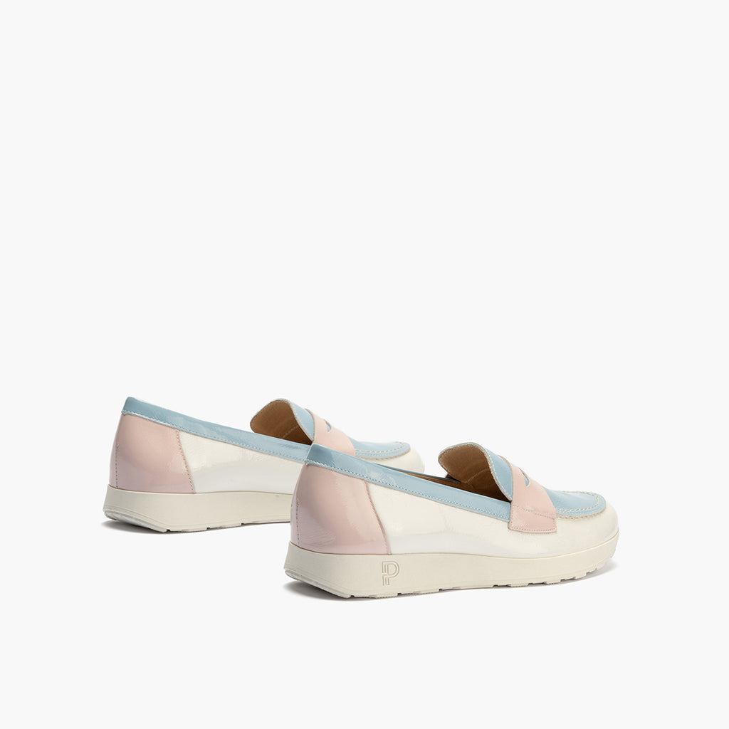 Mocasin multicolor mujer en piel charol BLANCO