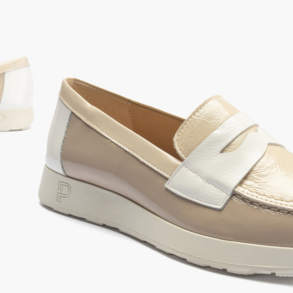 Mocasin multicolor mujer en piel charol BEIGE