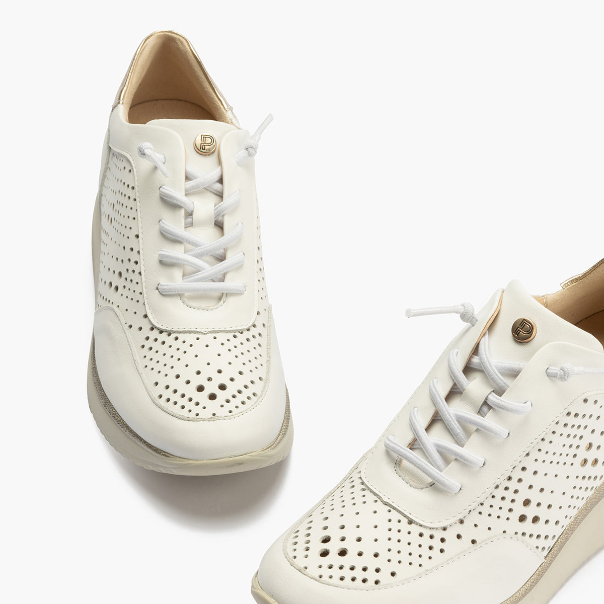 Deportivo con picados mujer en piel combinada BLANCO