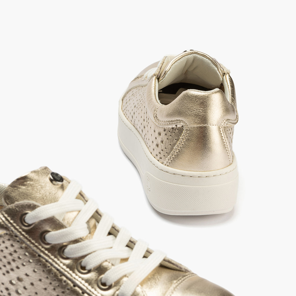 Basket con picados mujer en piel laminado ORO