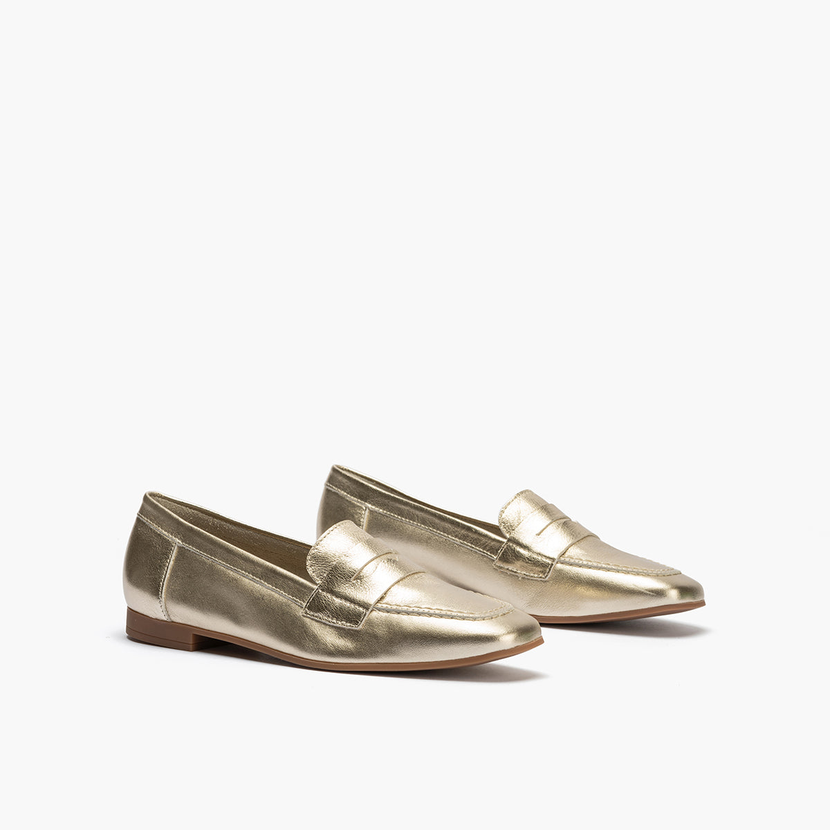 Mocasin mujer en piel laminado ORO