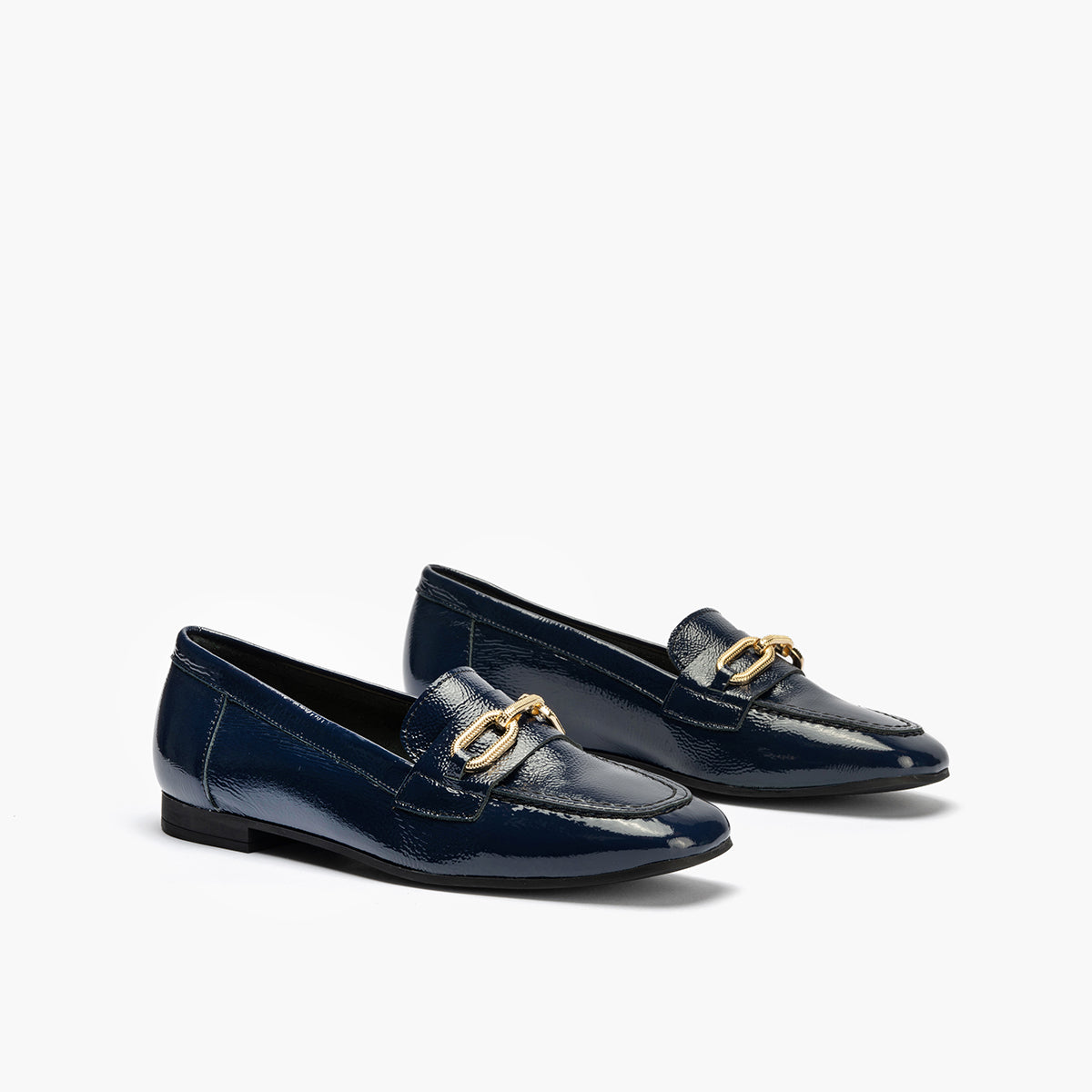 Mocasin plano con adorno metal mujer en piel charol MARINO