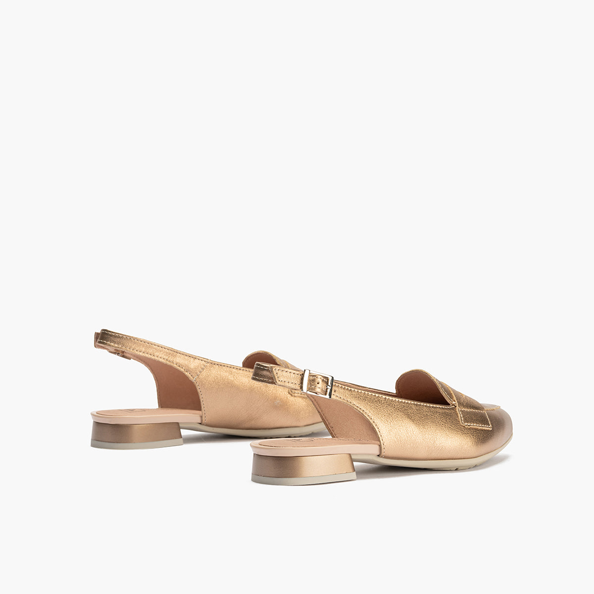Mocasin talon abierto mujer con hebilla en piel laminado ROSA