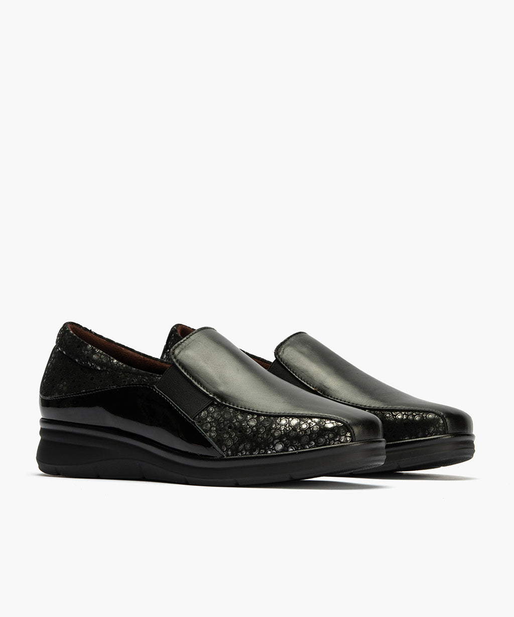Manoletina Gucci Elásticos de mujer color negro