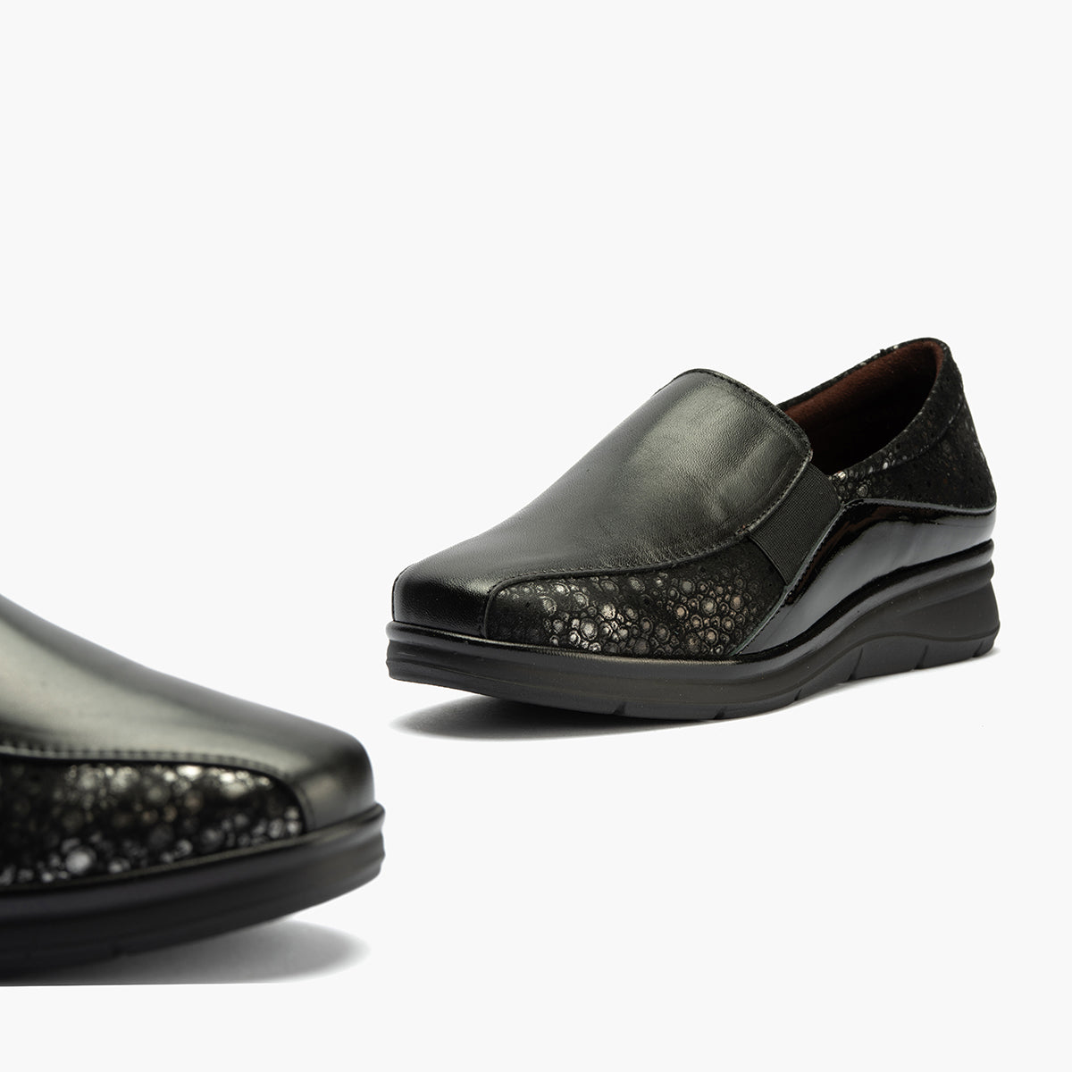 Manoletina Gucci Elásticos de mujer color negro