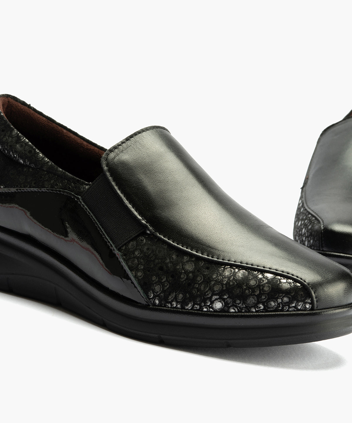 Manoletina Gucci Elásticos de mujer color negro