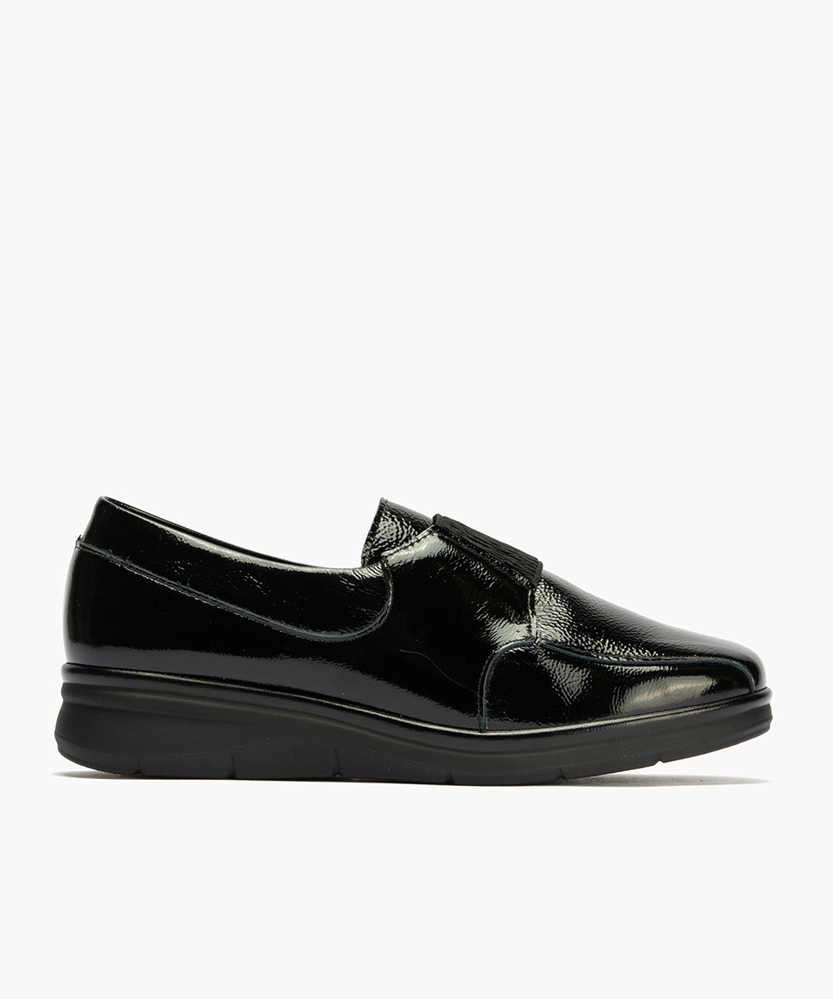 Blucher con Elástico en charol de mujer color negro