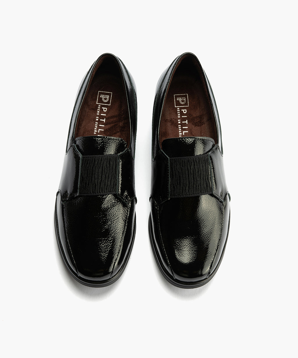 Blucher con Elástico en charol de mujer color negro