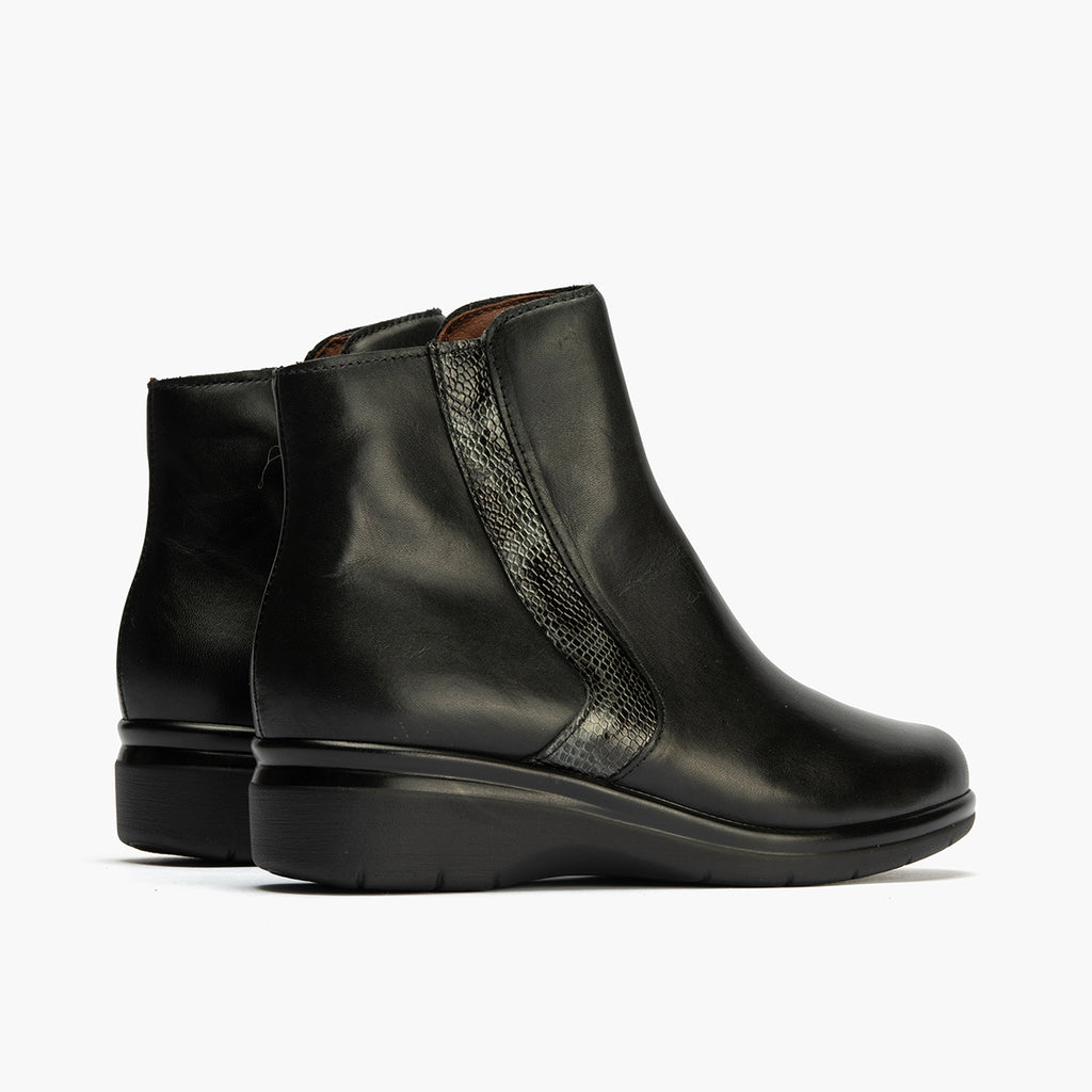Botin en napa de mujer color negro