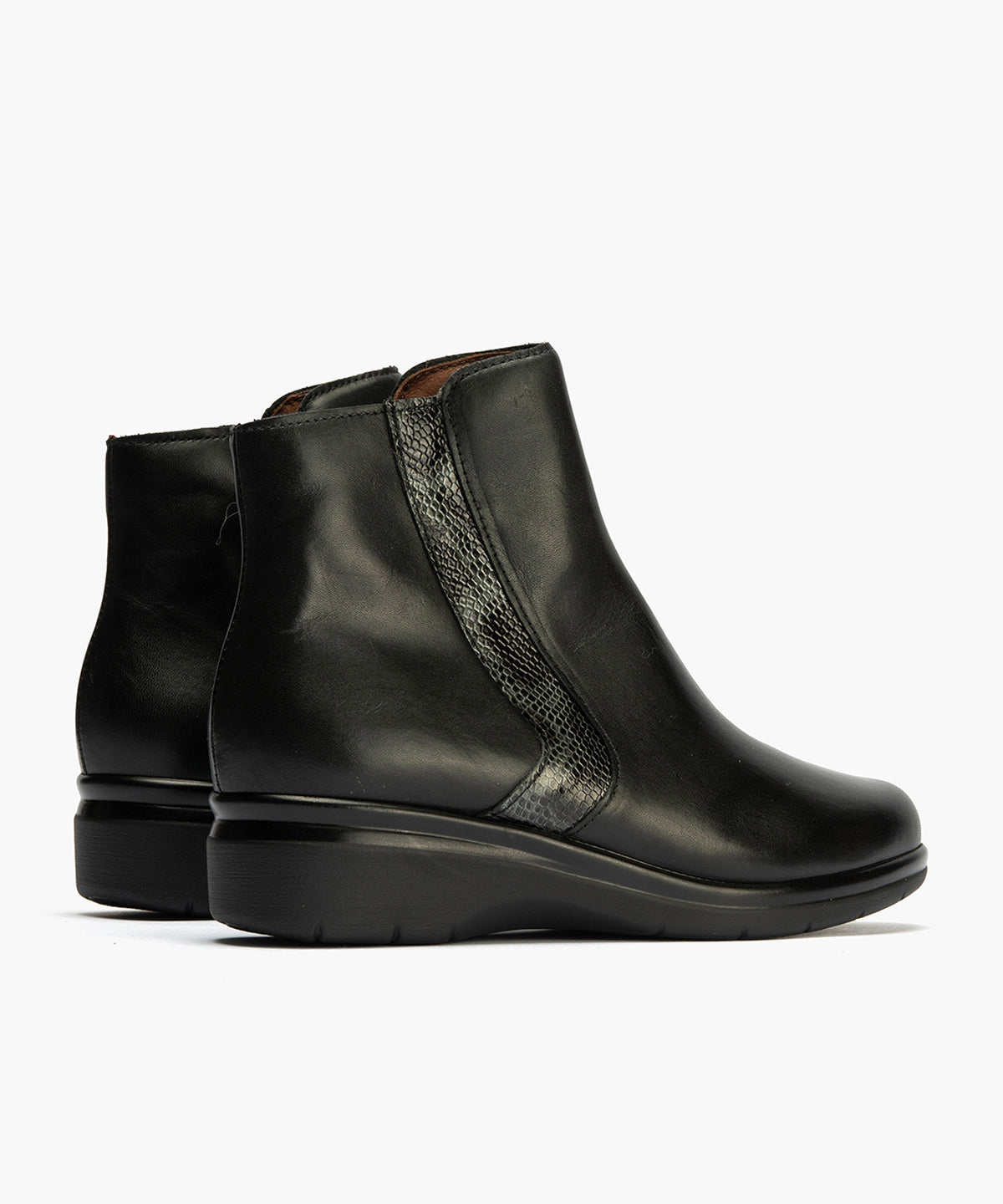 Botin en napa de mujer color negro