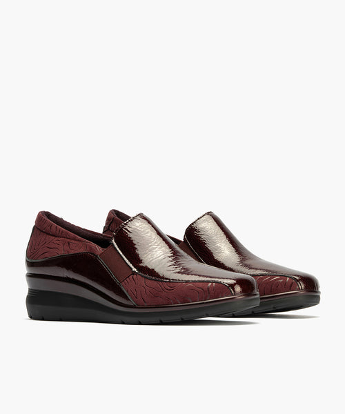 Abotinado Gucci con elásticos de mujer color burdeos