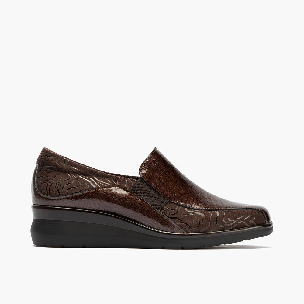 Abotinado Gucci con elásticos de mujer color marron