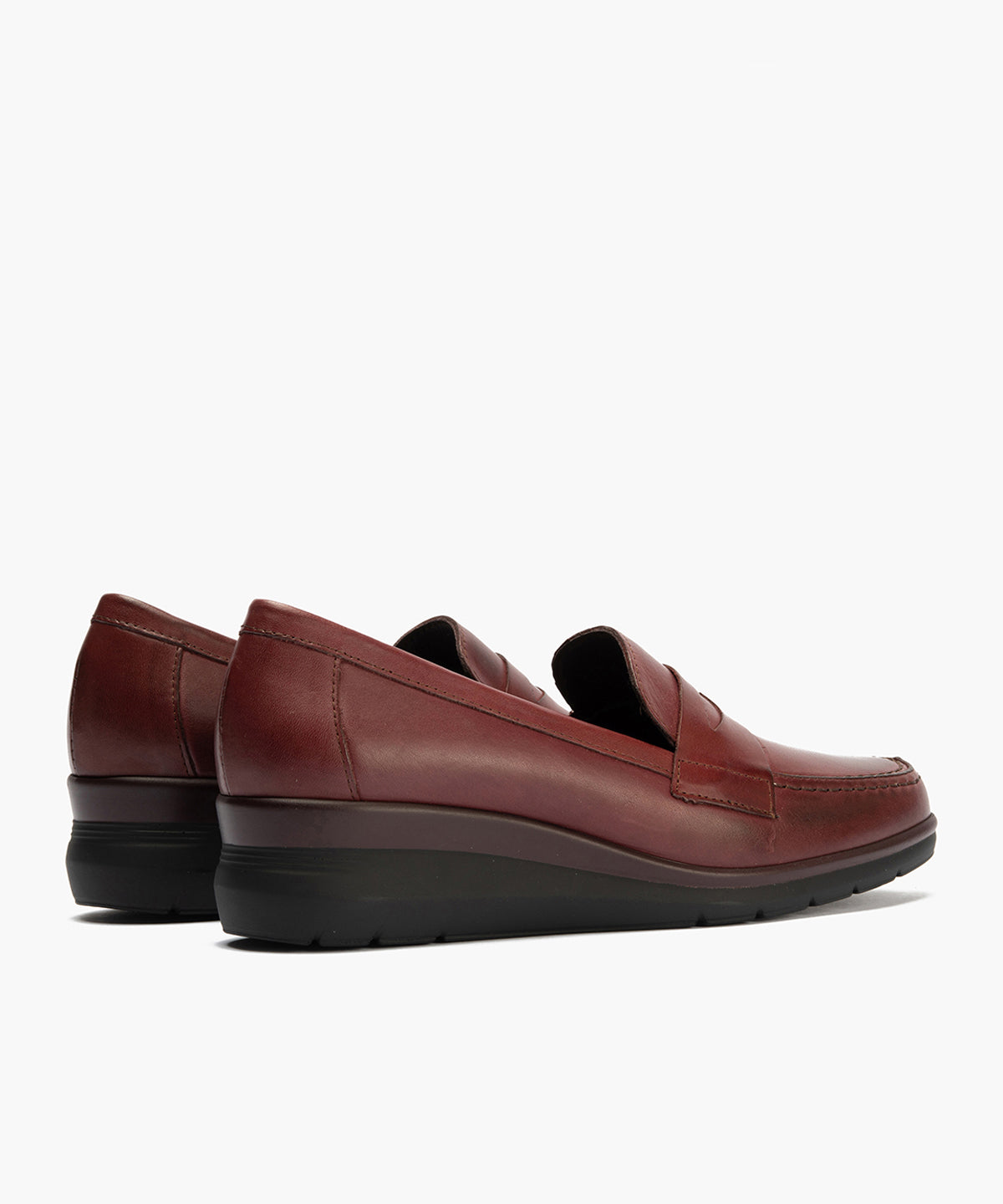 Mocasín en Napa de mujer color burdeos