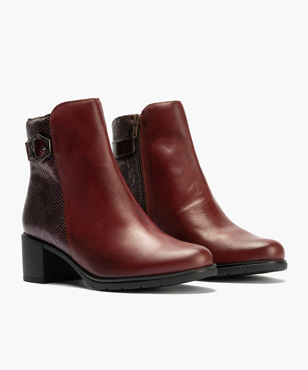 Botin en napa de mujer color burdeos