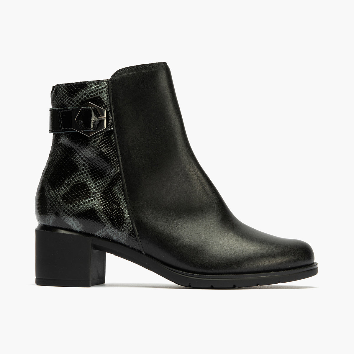 Botin en napa de mujer color negro