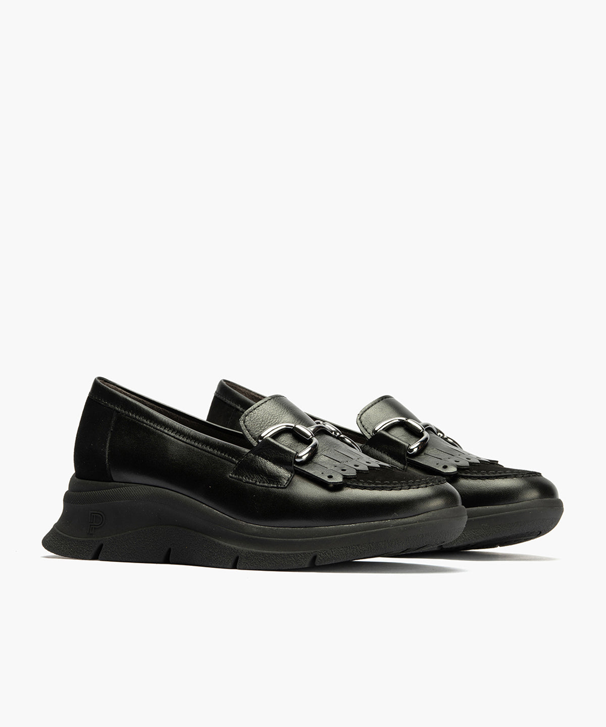 Mocasín con Flecos de mujer color negro