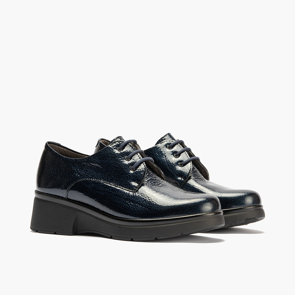 Blucher en Charol con cordones de mujer color marino