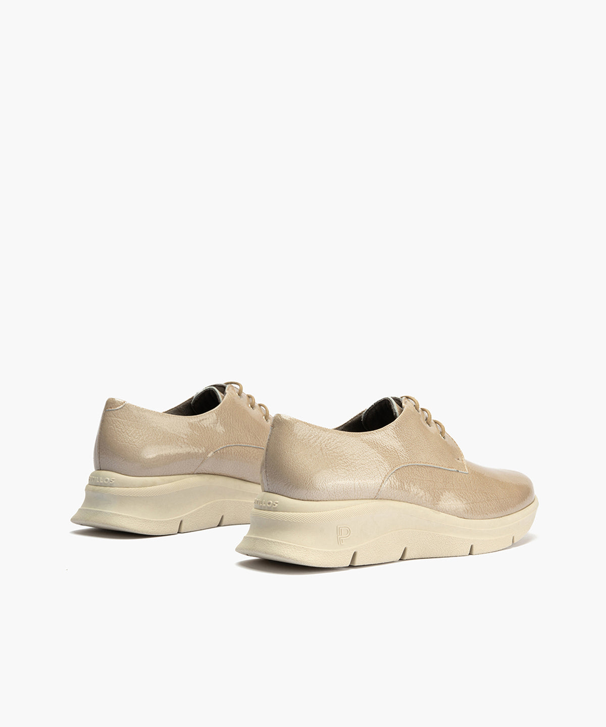 Blucher en Charol con cordones de mujer color piedra