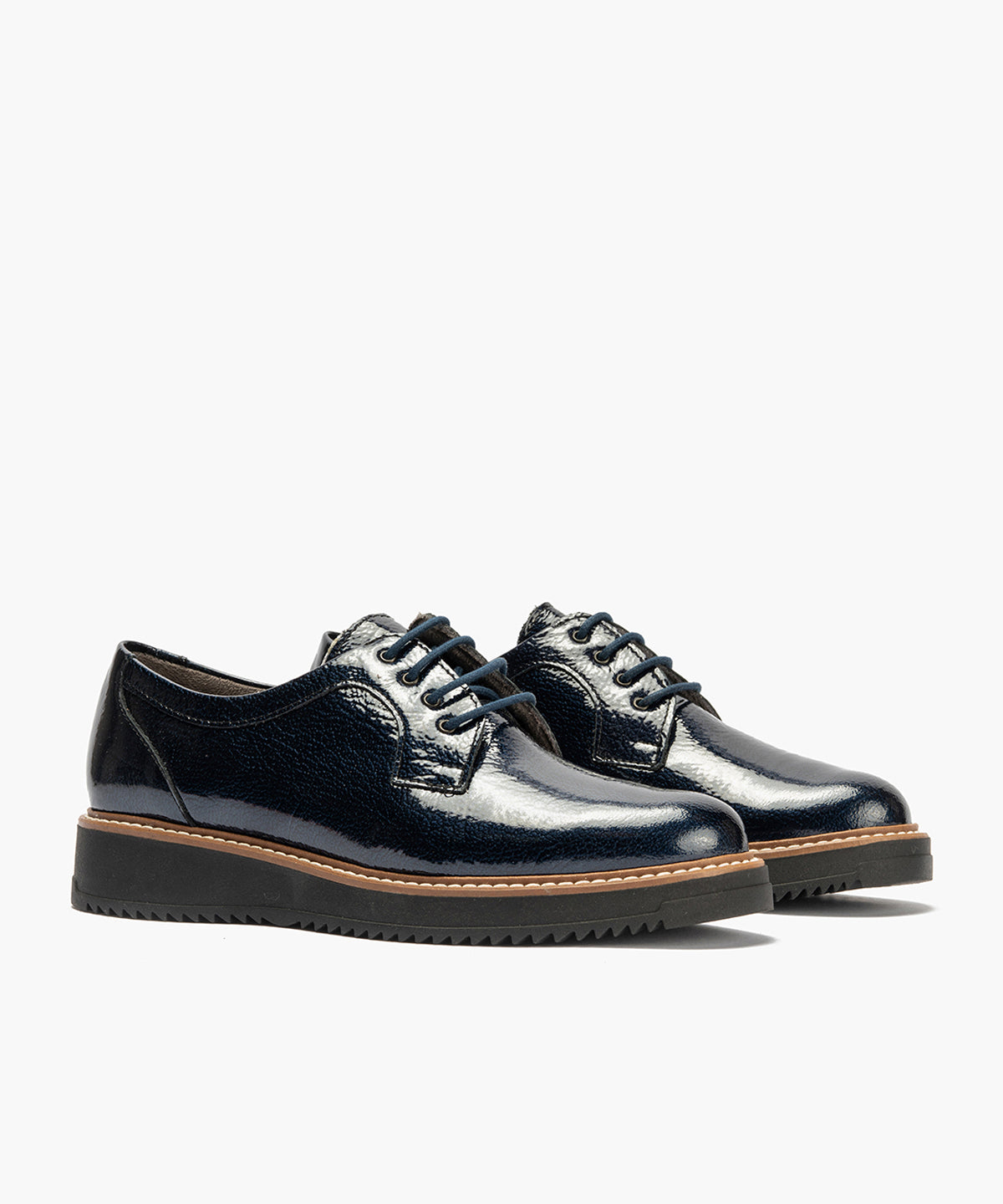 Blucher en Charol con cordones de mujer color marino