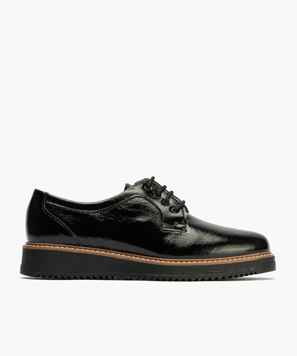 Blucher en Charol con cordones de mujer color negro