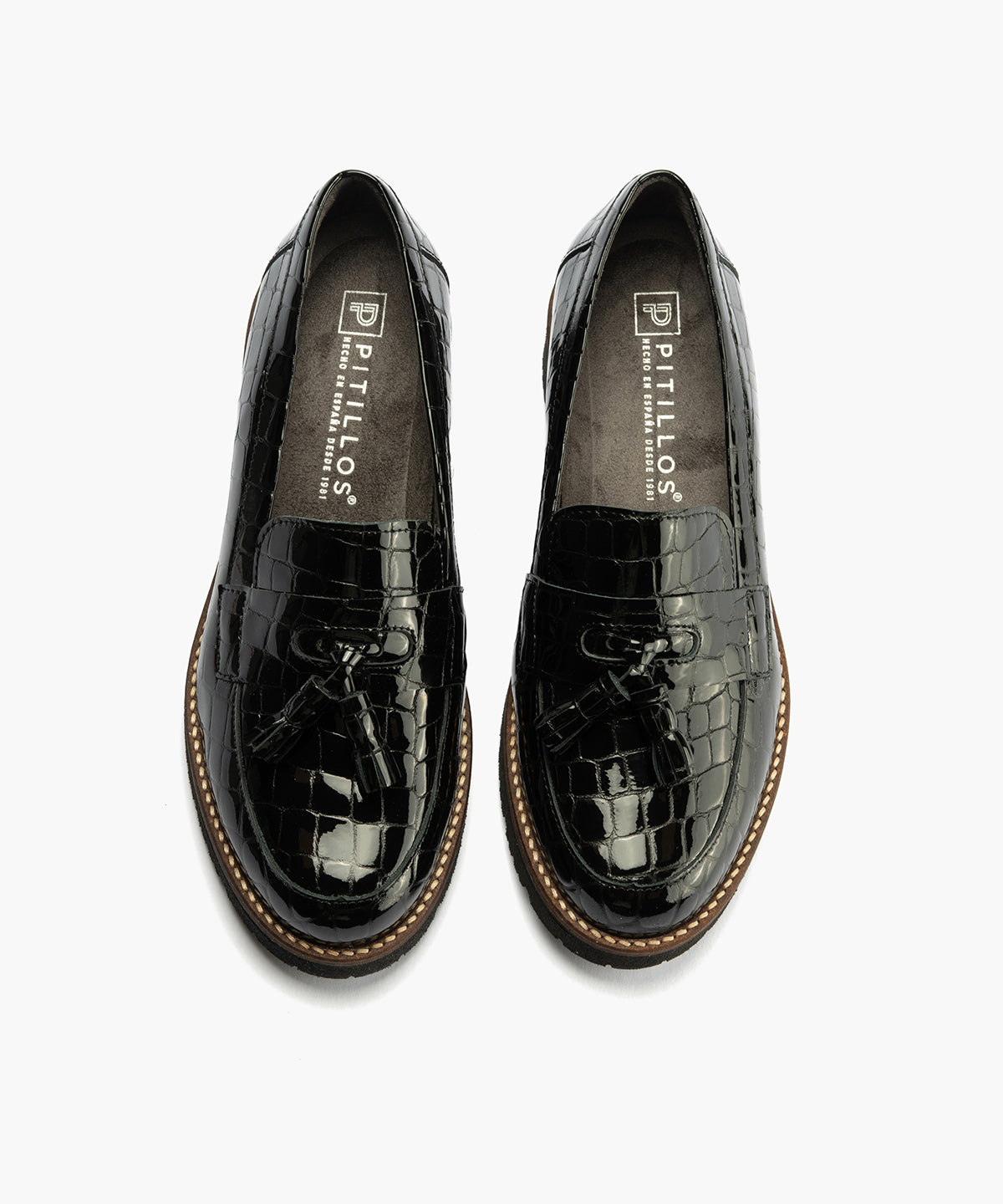 Mocasín en Coco con adorno de mujer color negro