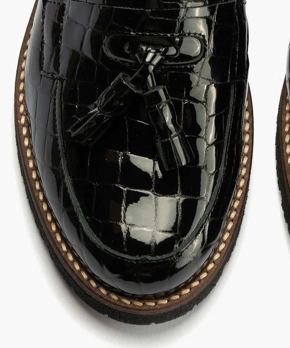 Mocasín en Coco con adorno de mujer color negro