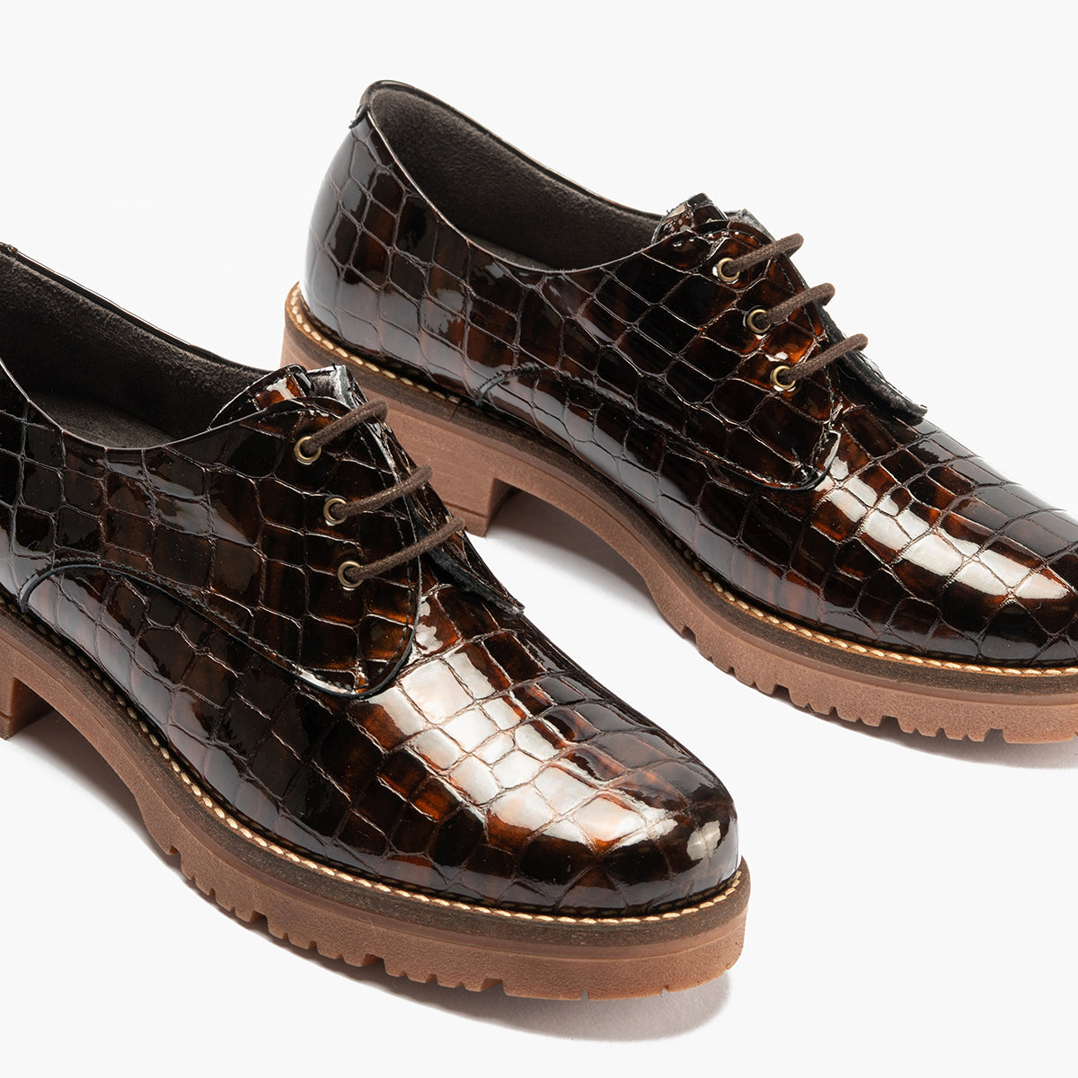 Blucher en Coco con cordones de mujer color marron