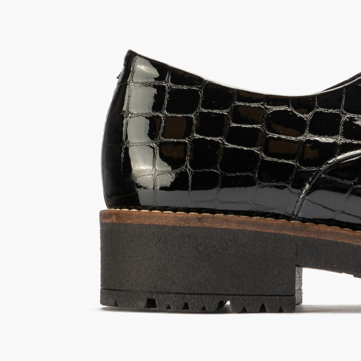 Blucher en Coco con cordones de mujer color negro