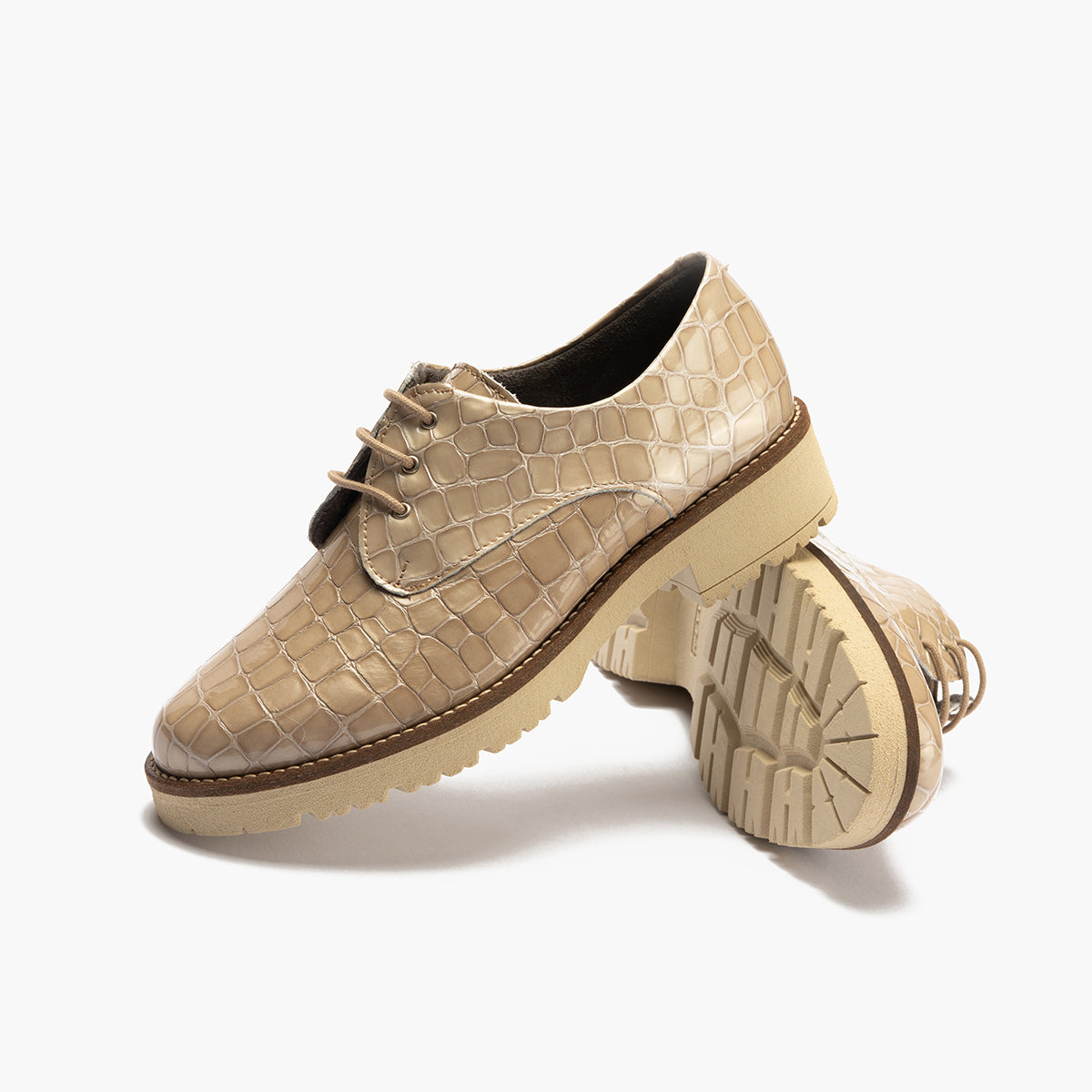 Blucher en Coco con cordones de mujer color piedra
