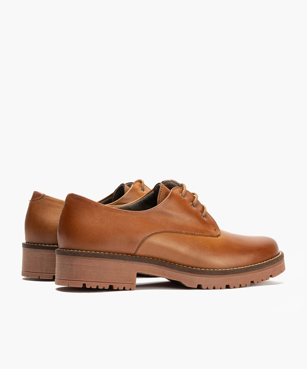 Blucher en Napa con cordones de mujer color cuero